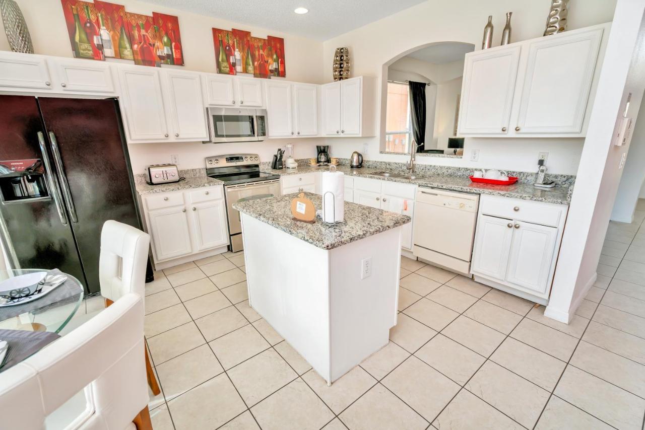 Disney Dream With Hot Tub, Pool, Xbox, Games Room, Lakeview, 10 Min To Disney, Clubhouse Kissimmee Luaran gambar