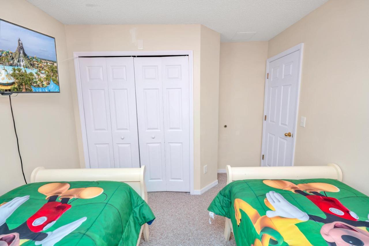 Disney Dream With Hot Tub, Pool, Xbox, Games Room, Lakeview, 10 Min To Disney, Clubhouse Kissimmee Luaran gambar